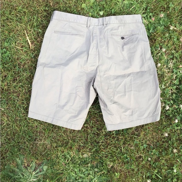 J. Crew Men’s 10.5" Stretch Chino Short Olive Green Flat Front Regular Fit 36” - Picture 5 of 5